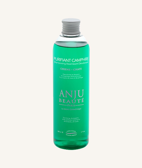 Shampoing pour chien et chat conçu pour nettoyer en profondeur et désinfecter. Marques Anju Beauté.
