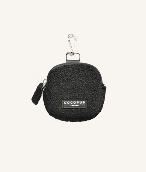 sac de friandise pour chien teddy noir avec zip et attache en métal