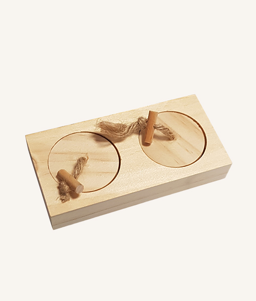 Jeux de stratégie en bois non traité pour lapin avec corde en jute